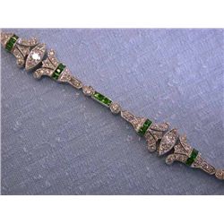 18k White Gold Bracelet with Diamonds and Tsavorite