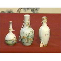 Three finely decorated, Chinese miniature porcelain vases: antique Famille Verte, circa 1900 with Ch