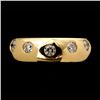 Image 1 : DIAMOND, 14K YELLOW GOLD RING.