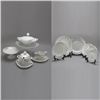 Image 1 : Kuznetsov Porcelain Partial Dinner Service