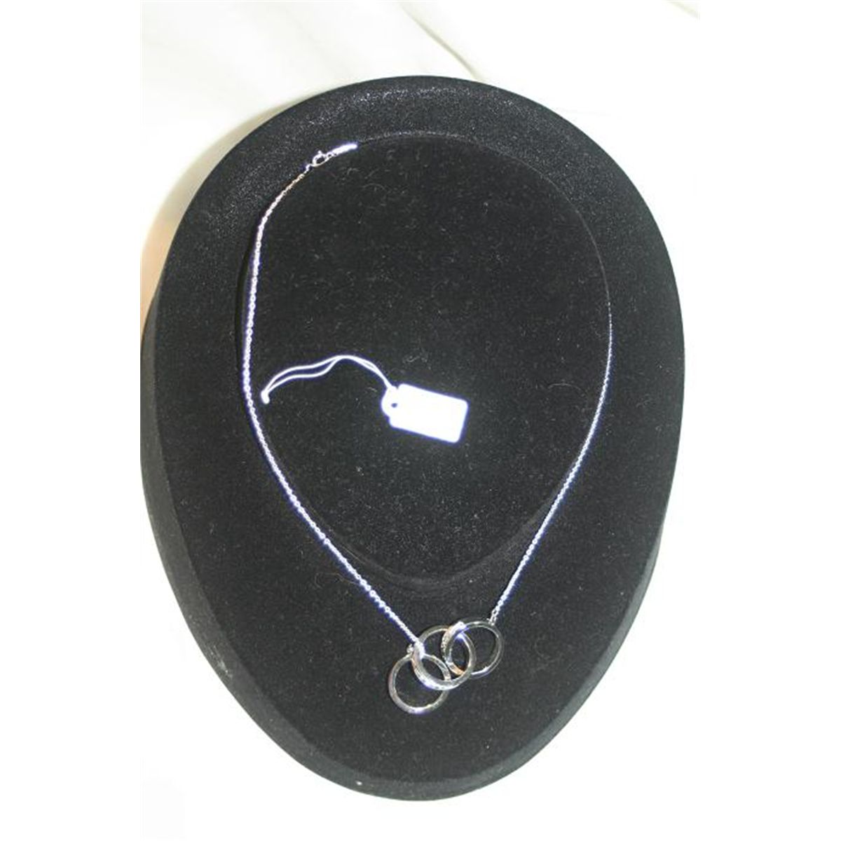 Tiffany \u0026 Co. 3 Ring Necklace