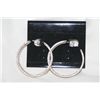 Image 1 : Tiffany & Co. Hoop Earings