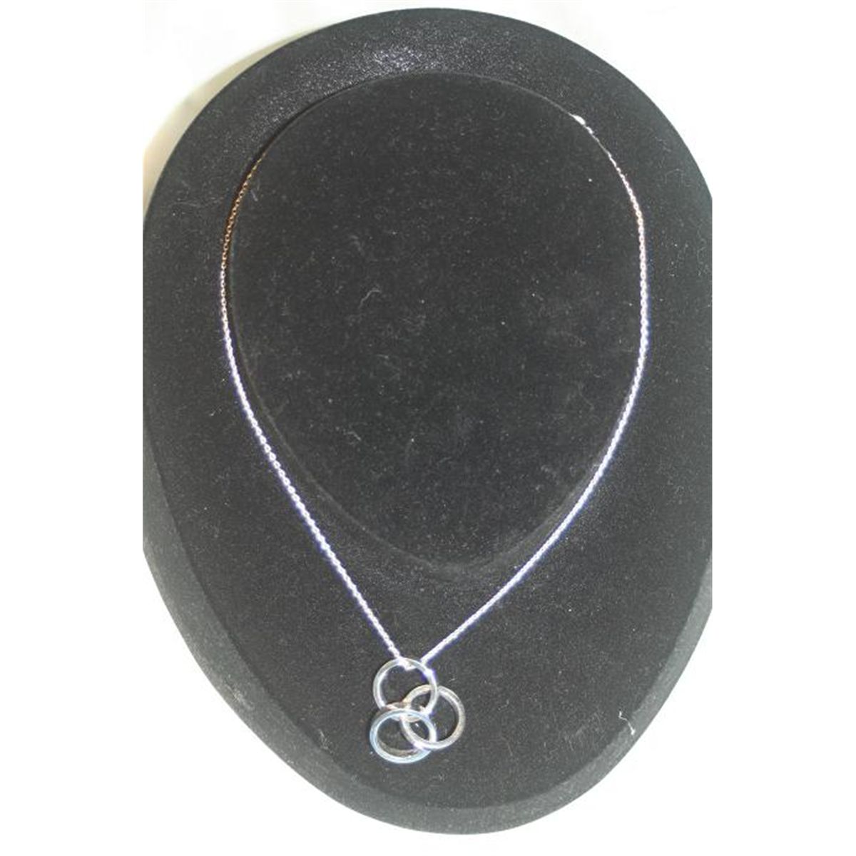 Tiffany \u0026 Co. 3 Ring Necklace