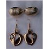 Image 1 : TWO PAIR OF 14K GOLD PIERCED EARRINGS - ONE