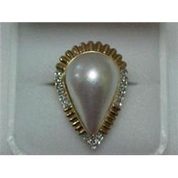 14K GOLD MABE PEARL AND DIAMOND RING - YELL