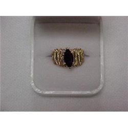 14K AND BLACK ONYX RING - MODERN STYLE YELL