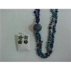 MULTI-STONE NECKLACE WITH KINGFISHER FEATHE