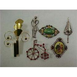 ONE LOT OF SIX COSTUME JEWELRY PINS - ART D