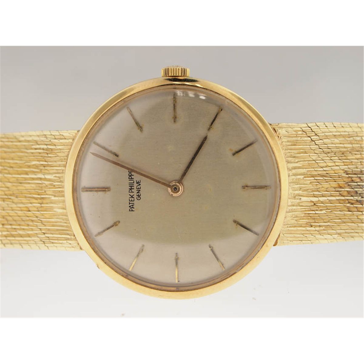 Patek Philippe Mens 18k Gold Dress Watch. Vintage.