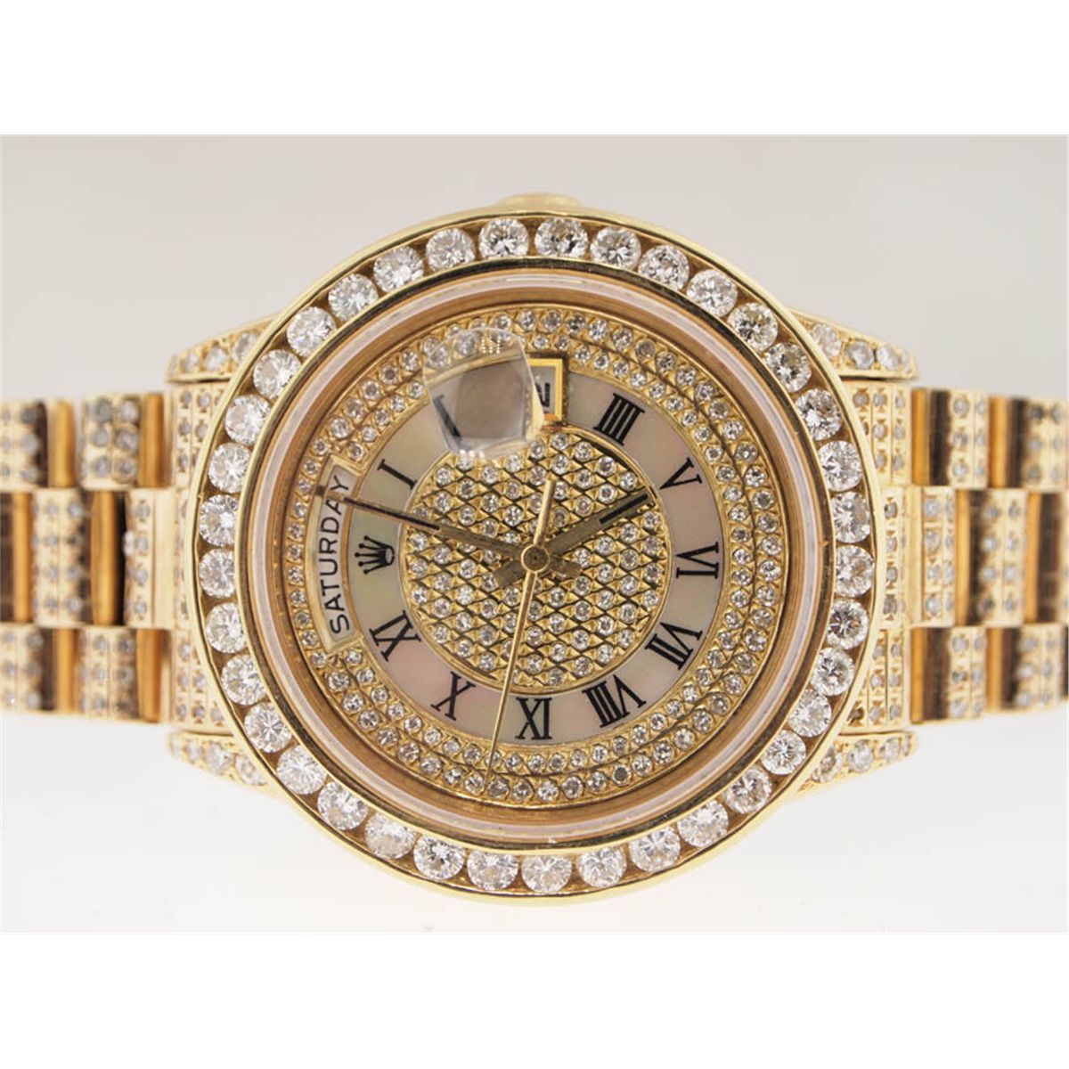 Rolex Mens 18k President. Super 