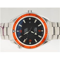 Omega Mens SS James Bond Seamaster. BOX/PAPERS.