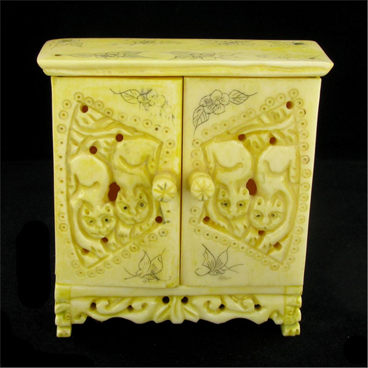 Chinese Handcarved Bone Double Gem Box (CLB-847)
