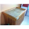 Image 1 : 3 3'X4' WOODEN PRODUCT DISPLAY