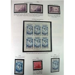 Book of stamps  NEW NH  1934-1979