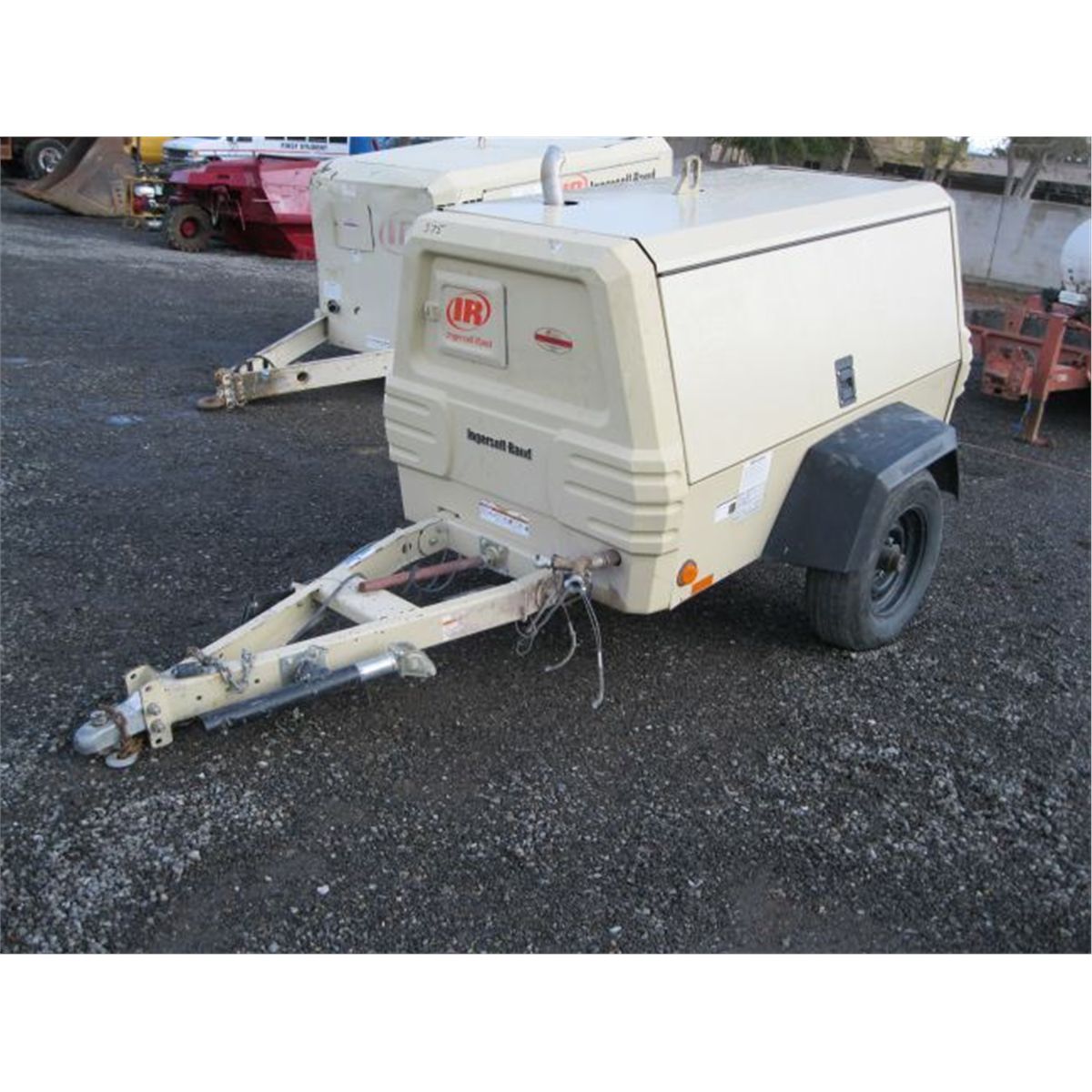 2009 Ingersoll-Rand P260 WIR Towable Air Compressor