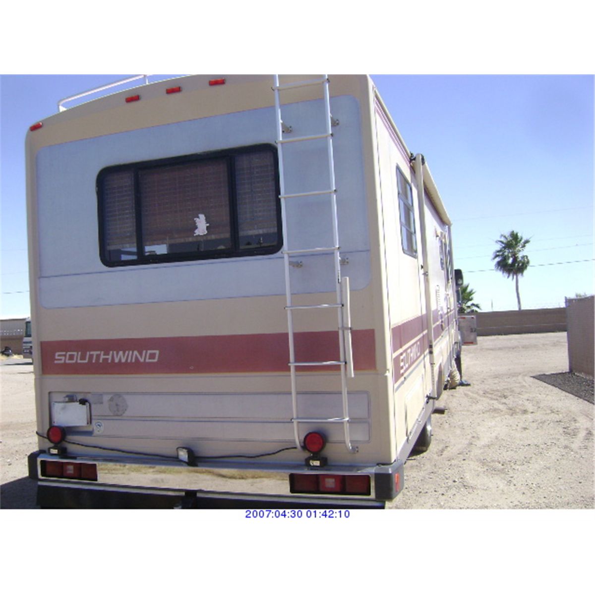 1988 FLEETWOOD SOUTHWIND Rod Robertson Enterprises Inc.