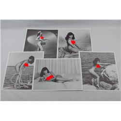 LOT OF 5 RISQUE NUDE PHOTOS OF BETTIE PAGE BY BUNNY YEAGER PHOTOGRAPHY