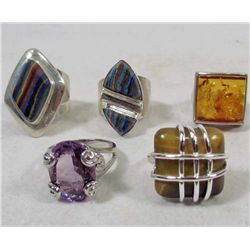 LOT OF 5 STERLING SILVER AND GEMSTONE RINGS - 1.72 OZ