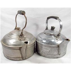 LOT OF 2 VINTAGE TEA POTS