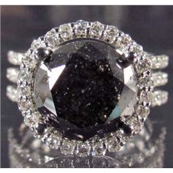 14K WHITE GOLD LADIES BLACK AND WHITE DIAMOND RING - SIZE 6