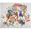 Image 3 : LOT OF VINTAGE PAPER DOLLS W/ CLOTHES