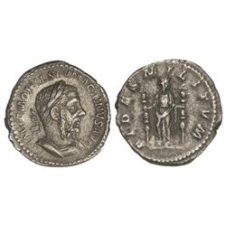 Denario. - Acuñada el 217-218 d.C. - MACRINO. - Anv.: IMP. C. M. OPEL. SEV. MACRINVS AVG. Busto laur