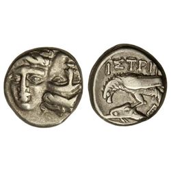 Estátera. - 400-350 a.C. - ISTROS. TRACIA. - Anv.: Dos cabezas masculinas, una derecha y otra invert