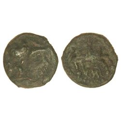 Cuadrante. - EMPORITON. - Anv.: Cabeza de Palas a derecha. Rev.: Pegaso a derecha, encima láurea, de