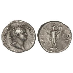 Denario. - Acuñada el 74-79 d.C. - TITO. - Anv.: T. CAESAR IMP. VESPASIANVS. Cabeza laureada a derec