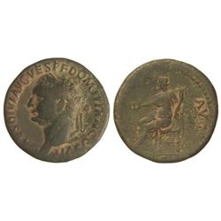 As. - Acuñada el 80-81 d.C. - DOMICIANO. - Anv.: CAES. DIVI. AVG. VESP. F. DOMITIAN. COS. VII. Cabez