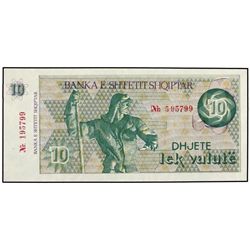 Lote 4 billetes 10, 100, 200 y 1.000 Leke. - 1992, 1994 y 1996. - ALBANIA. - WPM-49b, 55c, 56a, 54a.