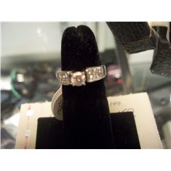 1 Ct Diamond Platinum Ladies Ring With .40 Round Center Diamond