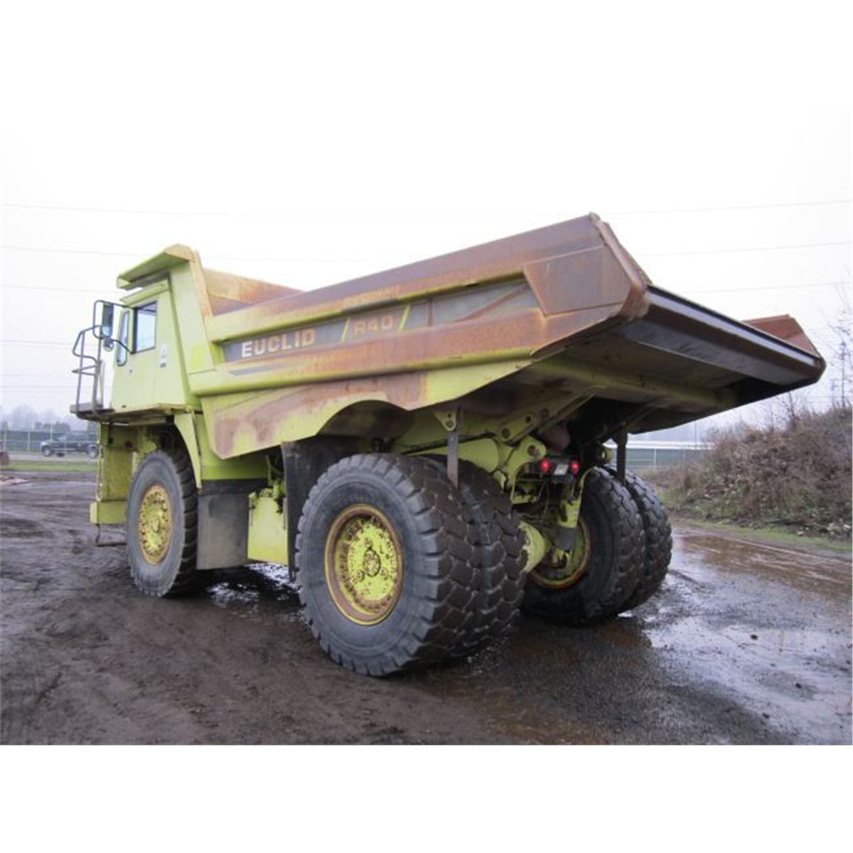 1997 Euclid R40 Rock Truck