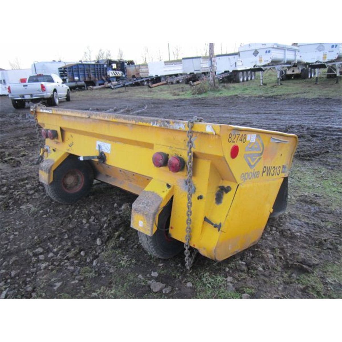 Epoke TKG12 Towable Salt/Sand Spreader