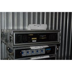 Yamaha PD 2500 2RU Power Amplifier w/ Janal Flight Case