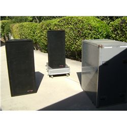 Pair -  Renkus Heinz SR2 SmartSystem Speakers plus Cases (5 Pieces)