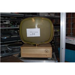 Philco Holiday Predicta B/W Television Set w/Case