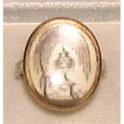 A  GEORGE  III  GOLD  AND WHITE ENAMEL