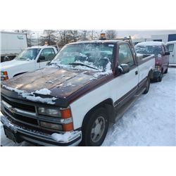 1996 BURGANDY CHEVROLET SILVERADO 1500 2 DOOR P/U