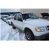Image 2 : 2003 WHITE FORD EXPLORER SPORT TEAC XLT 4DR P/U