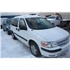 Image 2 : 2004 WHITE CHEVROLET VENTURE VAN (UTILITY)