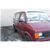 Image 2 : 1985 RED GMC SAFARI VAN 181,873KM GAS AUTOMATIC