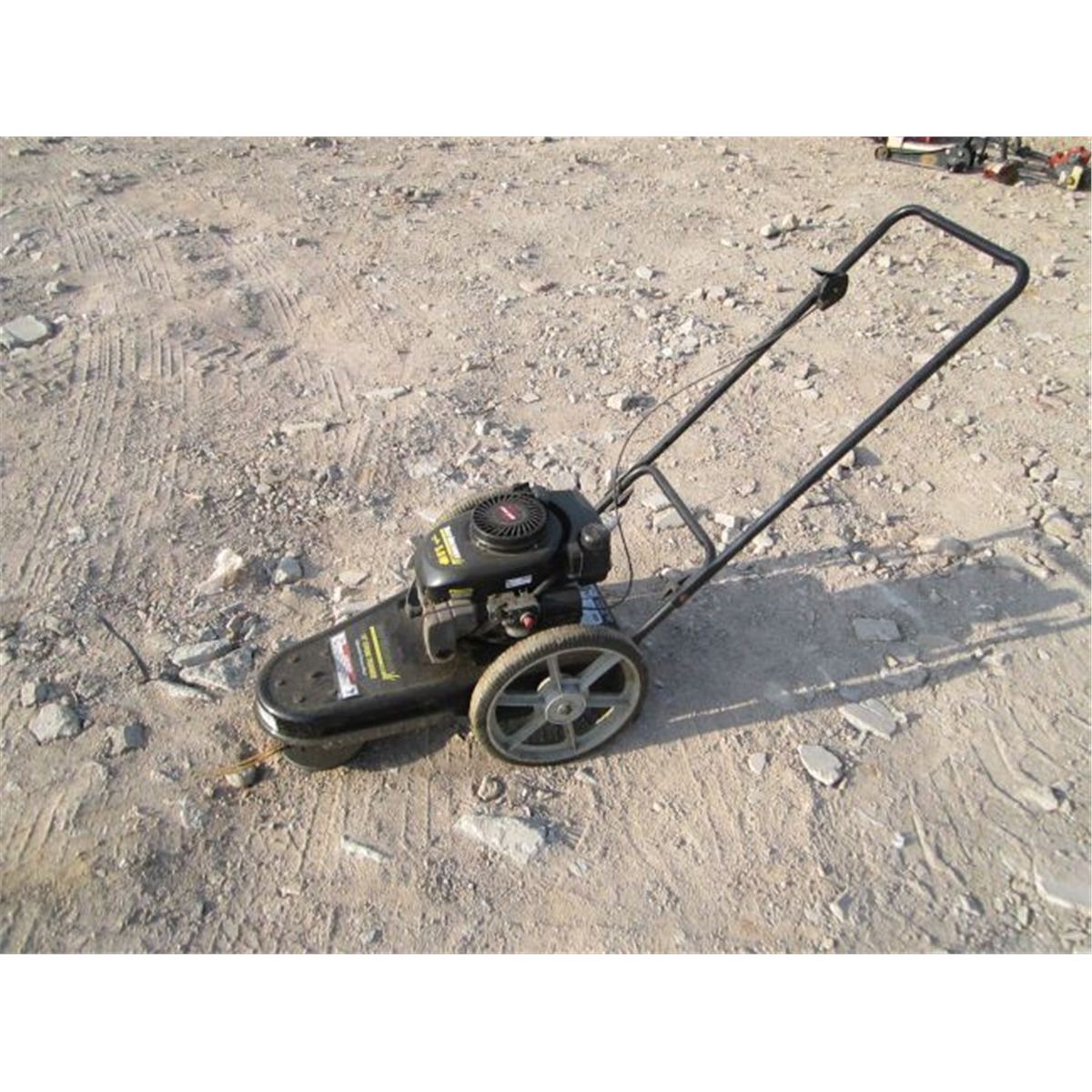 MTD Yard Machines 5Hp Gas String Trimmer