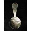 Image 1 : A George III silver caddyspoon, with brigh...