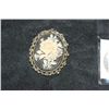 Image 1 : Vintage Rose Cameo Brooch