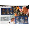 Image 1 : 1991 US UNC Mint Set Panel from Philadelphia & Denver and Stamp set