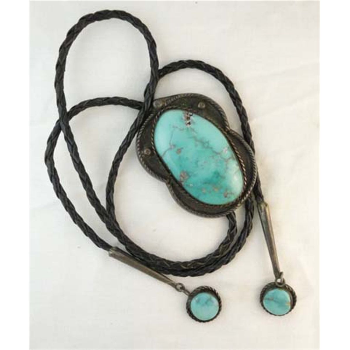 Vintage Native American Turquoise & Silver Bolo Tie
