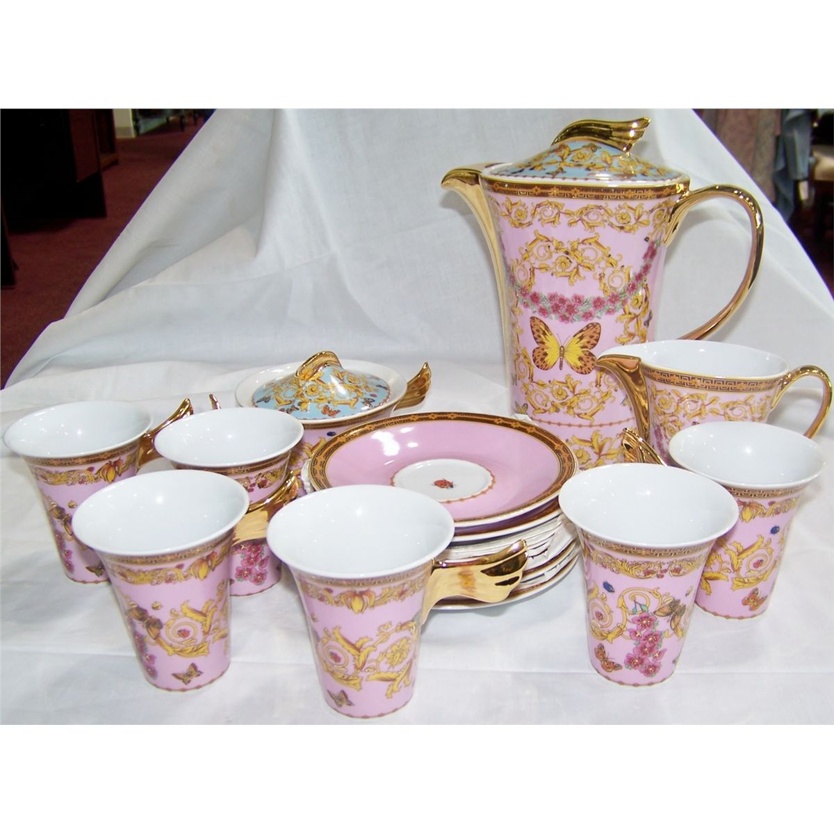 15 Piece Versace (style) Tea Set. Service for Six.