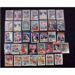 LOT OF APPROX. 36 BASEBALL CARDS