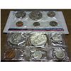 Image 2 : 1977 US MINT SET (UNC) P/D (WITH ENVELOPE)